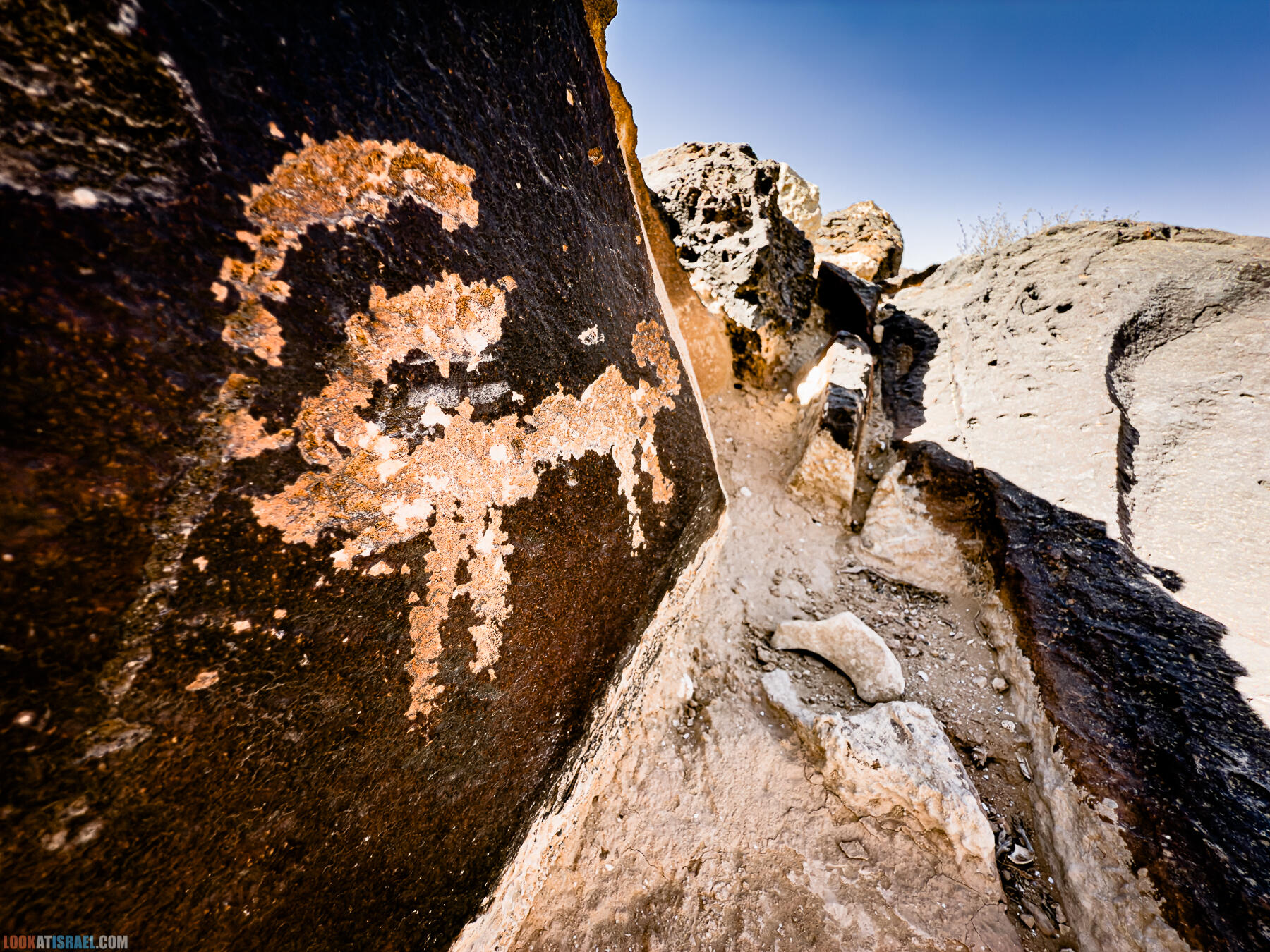 Петроглифы доступные всем и каждому