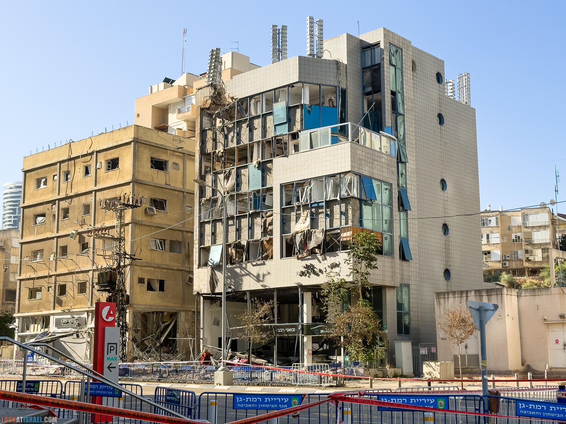 Рамат Ган и Бней Брак - попадание после обстрела Хезбаллы