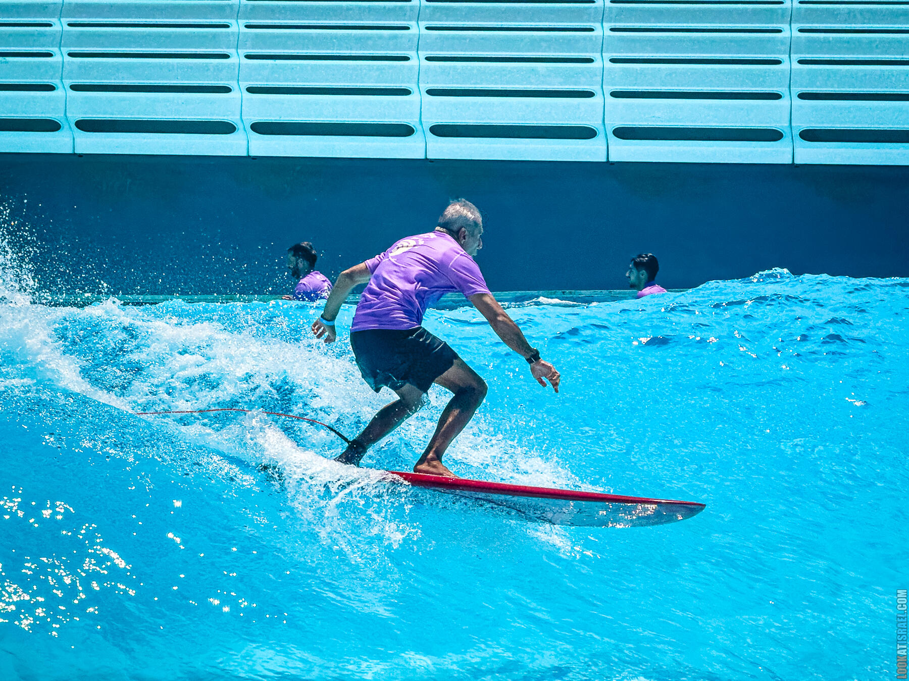 SRF Park TLV - Водный парк сёрфинга в Тель-Авиве