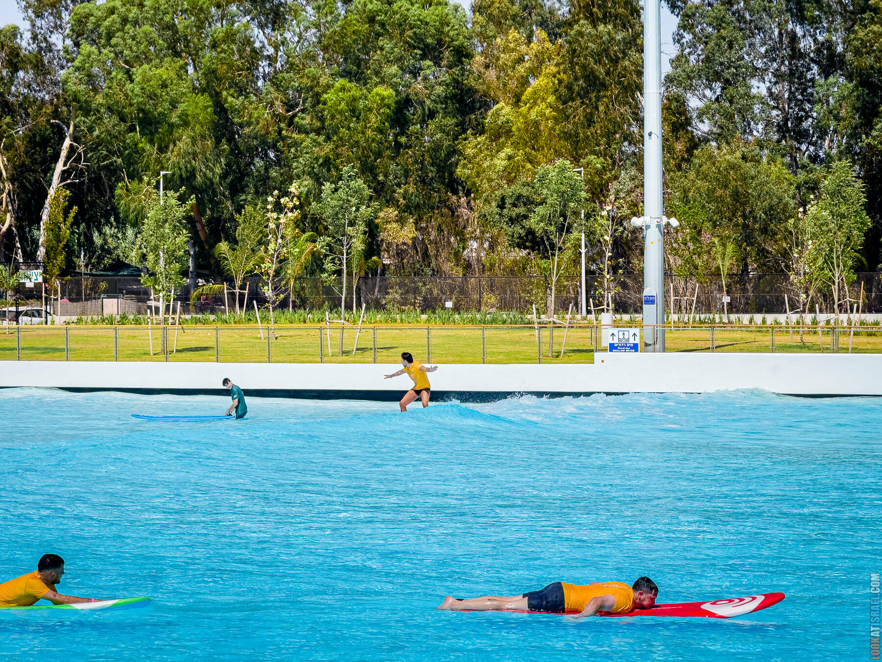 SRF Park TLV - Водный парк сёрфинга в Тель-Авиве