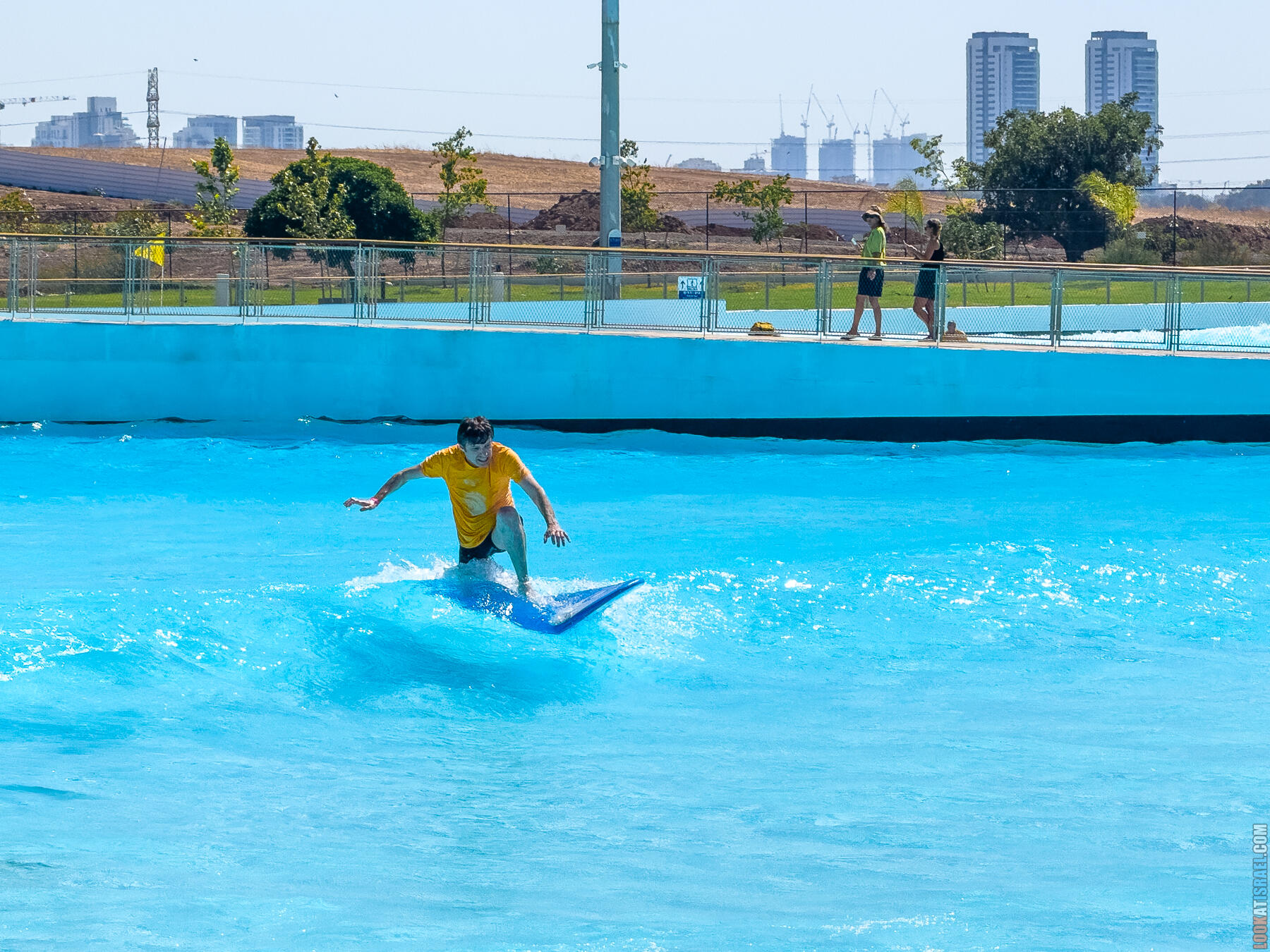 SRF Park TLV - Водный парк сёрфинга в Тель-Авиве