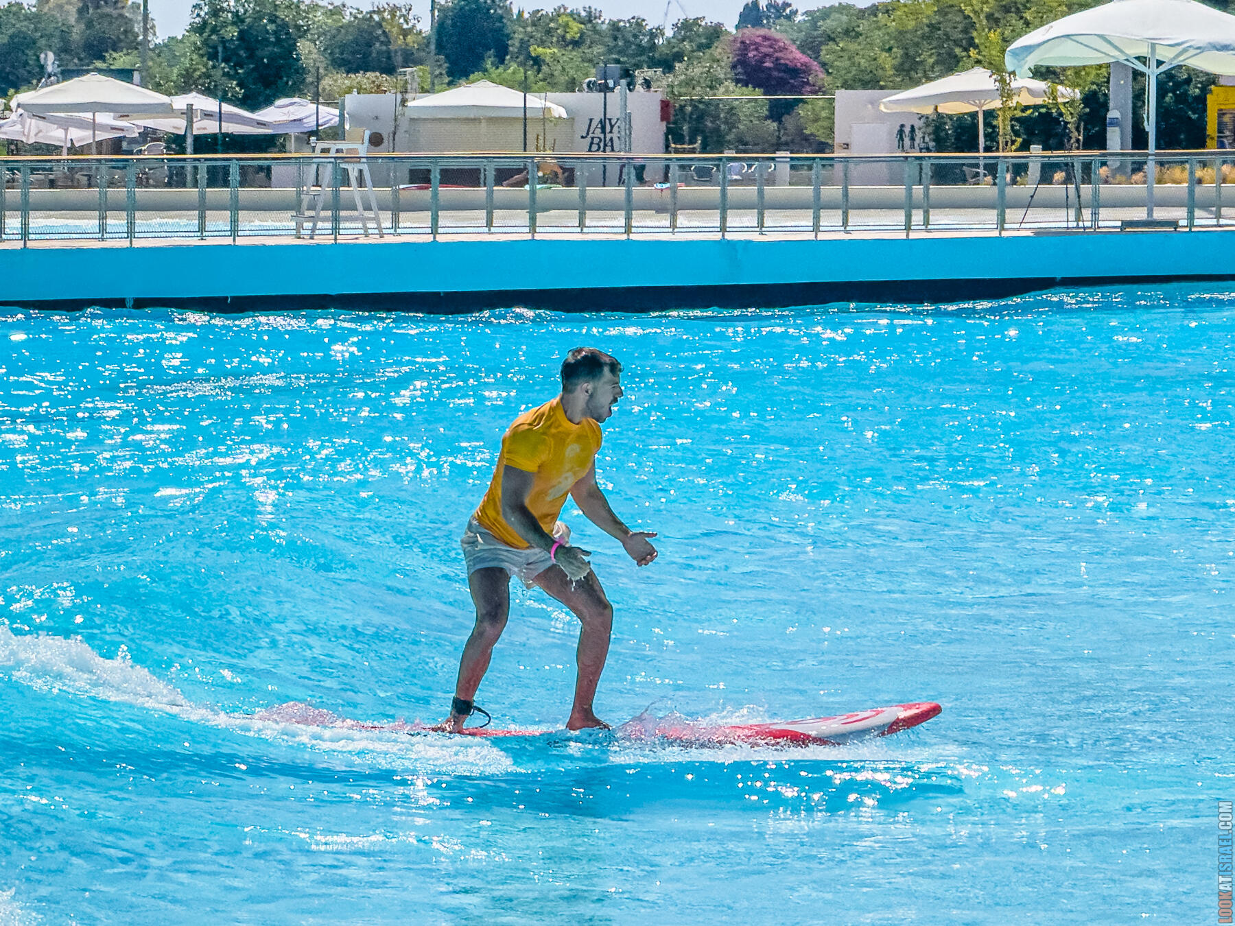 SRF Park TLV - Водный парк сёрфинга в Тель-Авиве