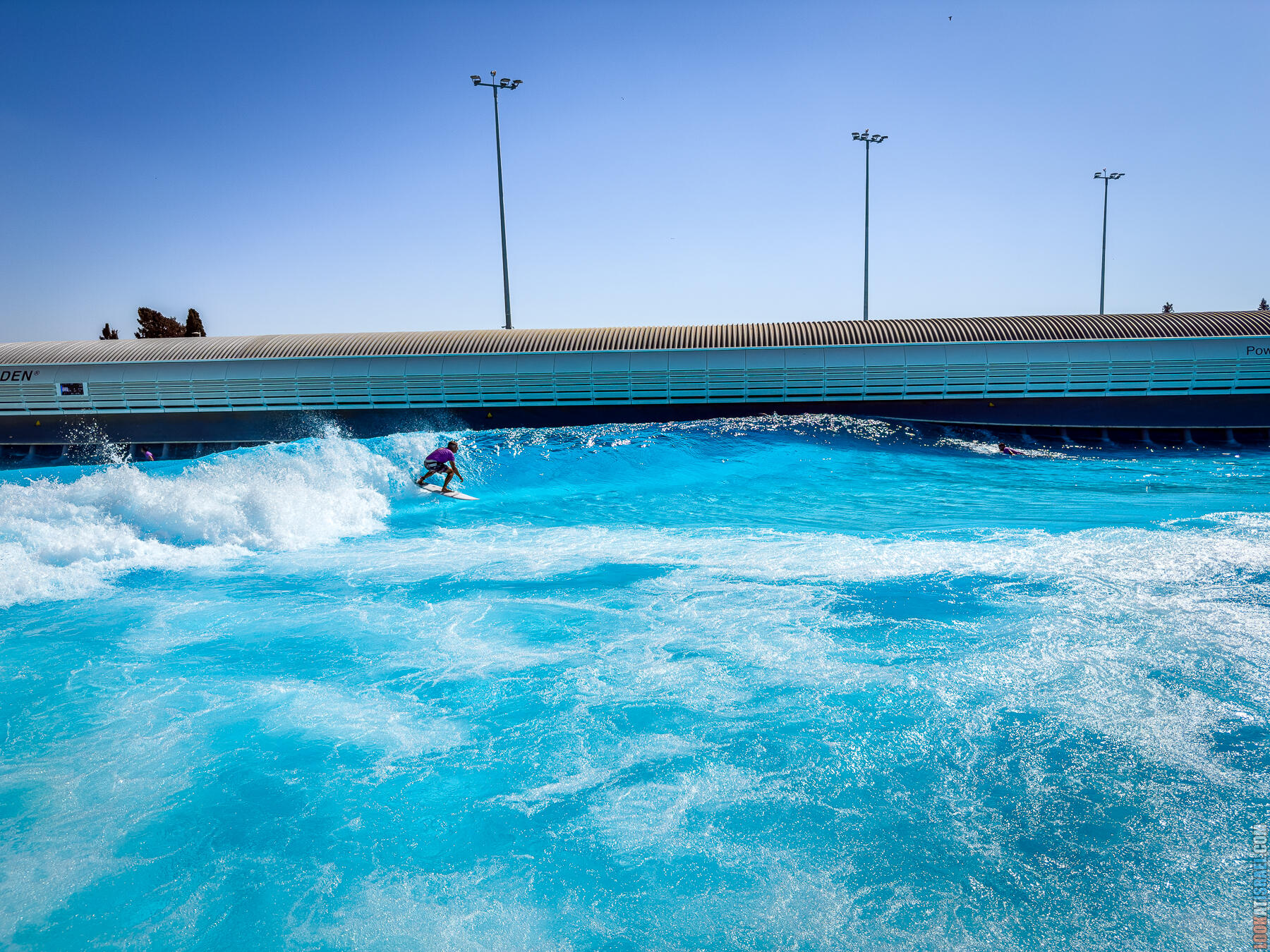 SRF Park TLV - Водный парк сёрфинга в Тель-Авиве