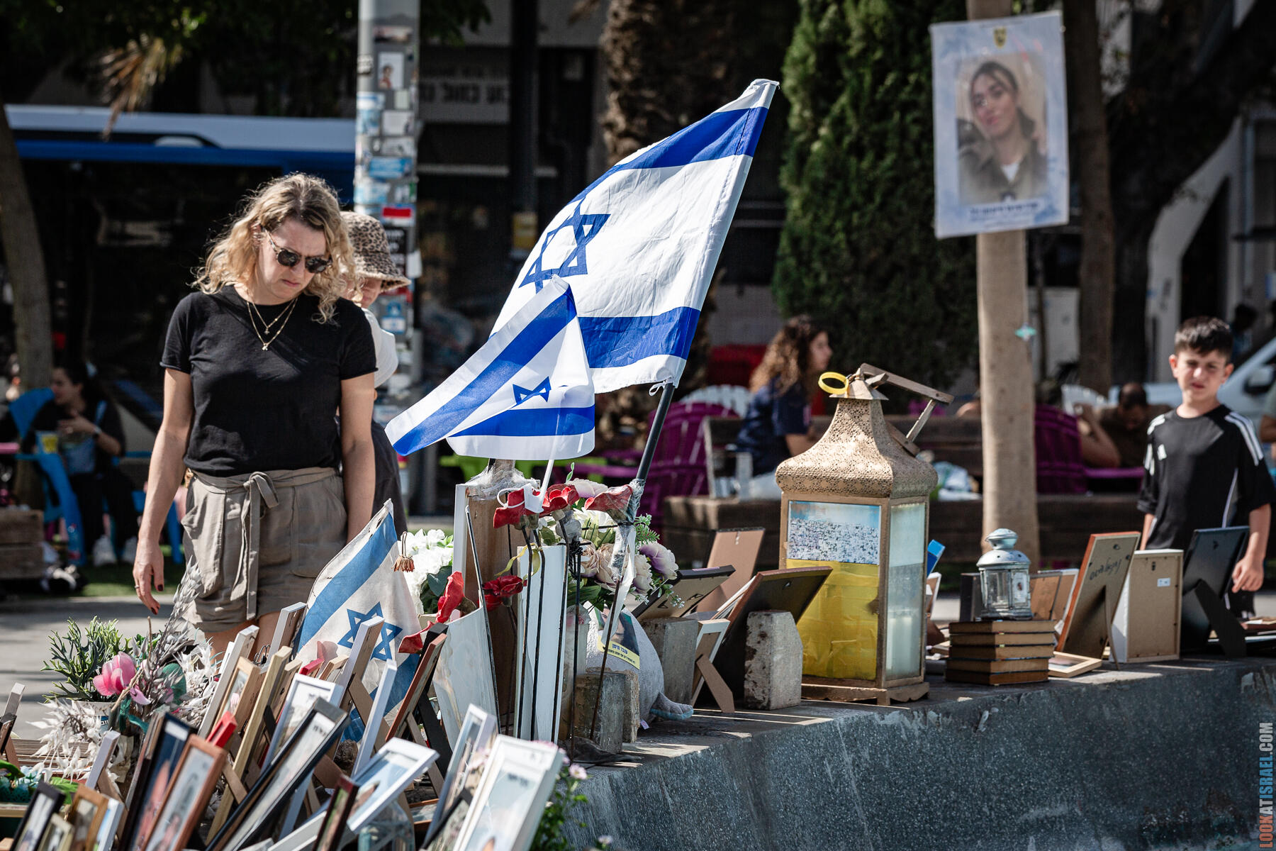 Возвращение домой: празднование на Площади заложников - חגיגות החזרת החטופים בתל אביב