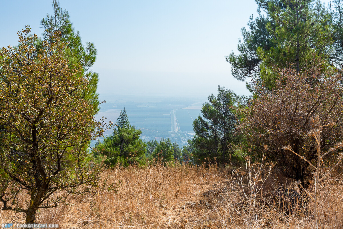 Израильская тропа, участок 2-1 Кфар Гилади - Накикей Ифтах| Israel National Trail | שביל ישראל, קטע 2-1 כפר גלעדי - נקיקי יפתח | shvil.LookAtIsrael.com - Фото путешествия по Израилю