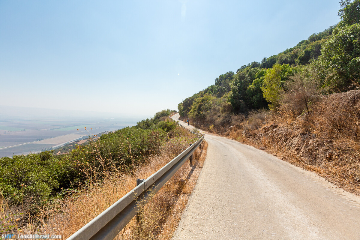 Израильская тропа, участок 2-1 Кфар Гилади - Накикей Ифтах| Israel National Trail | שביל ישראל, קטע 2-1 כפר גלעדי - נקיקי יפתח | shvil.LookAtIsrael.com - Фото путешествия по Израилю