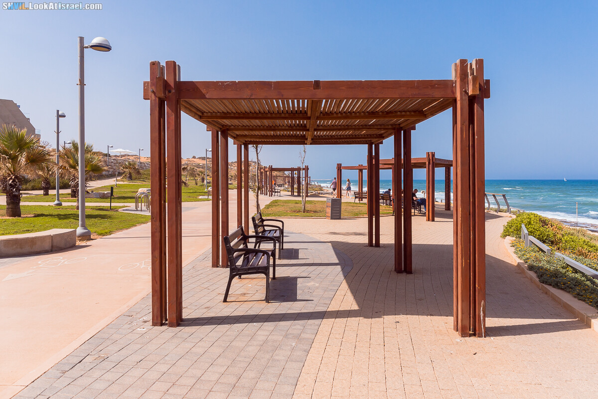 Израильская тропа, участок 15-2 Апполония (Арсуф) - Порт Тель-Авива | Israel National Trail | שביל ישראל, קטע 15-2 ארסוף נמל תל אביב | shvil.LookAtIsrael.com - Фото путешествия по Израилю