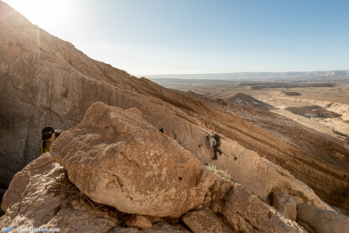 Израильская тропа, участок 32 Гора Карболет | Israel National Trail 32 Mt Karbolet | שביל ישראל, קטע 32- הר כרבולת | shvil.LookAtIsrael.com - Фото путешествия по Израилю