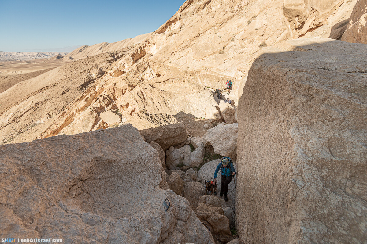 Израильская тропа, участок 32 Гора Карболет | Israel National Trail 32 Mt Karbolet | שביל ישראל, קטע 32- הר כרבולת | shvil.LookAtIsrael.com - Фото путешествия по Израилю