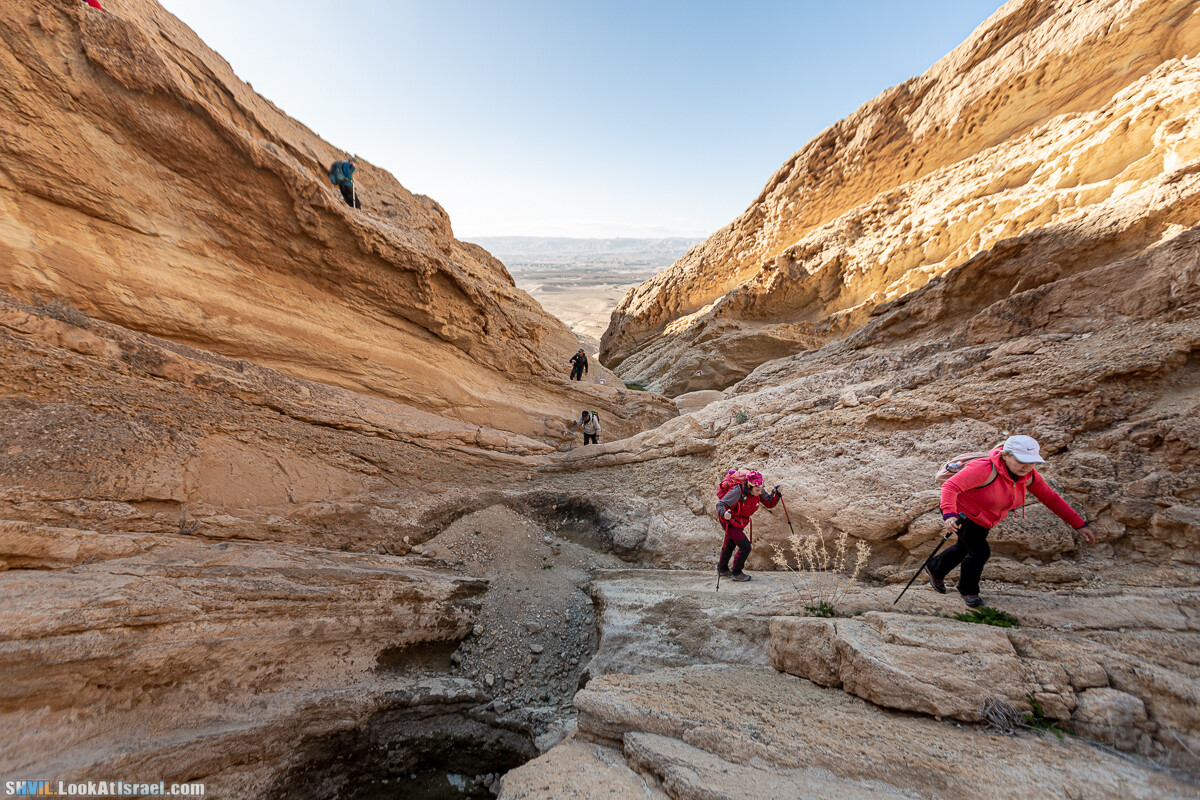 Израильская тропа, участок 32 Гора Карболет | Israel National Trail 32 Mt Karbolet | שביל ישראל, קטע 32- הר כרבולת | shvil.LookAtIsrael.com - Фото путешествия по Израилю
