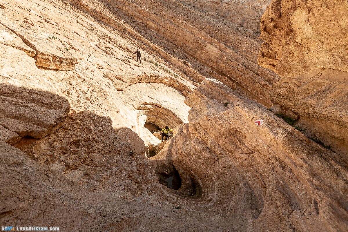 Израильская тропа, участок 32 Гора Карболет | Israel National Trail 32 Mt Karbolet | שביל ישראל, קטע 32- הר כרבולת | shvil.LookAtIsrael.com - Фото путешествия по Израилю