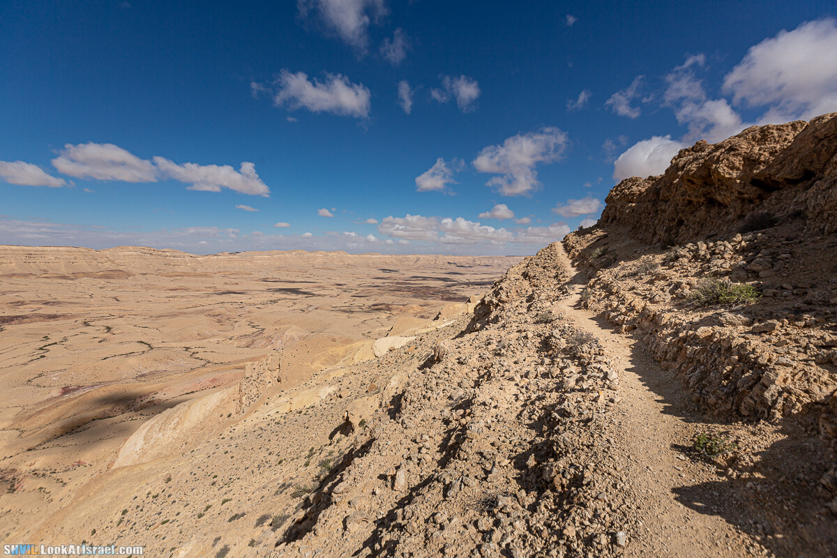Израильская тропа, участок 32 Гора Карболет | Israel National Trail 32 Mt Karbolet | שביל ישראל, קטע 32- הר כרבולת | shvil.LookAtIsrael.com - Фото путешествия по Израилю