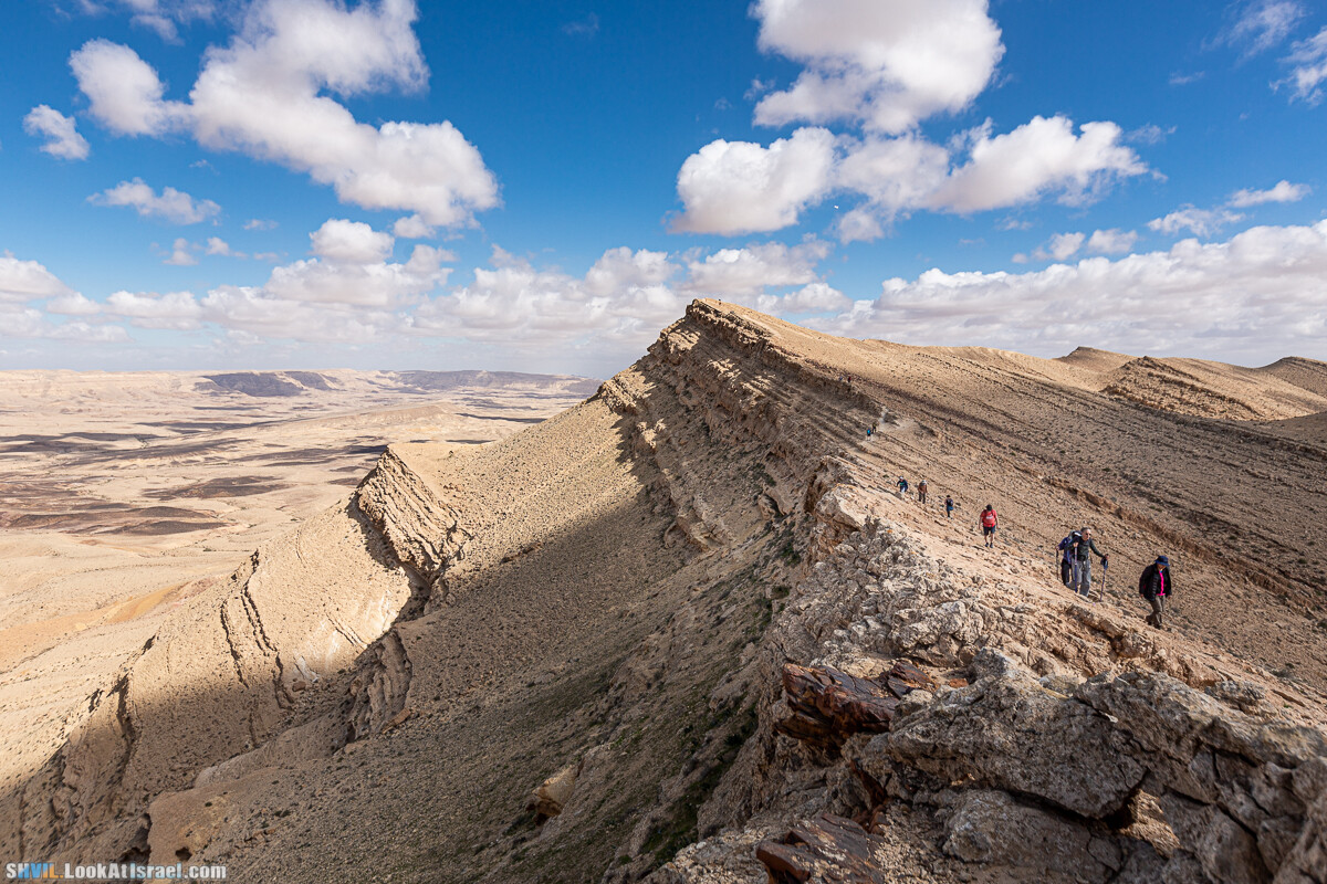 Израильская тропа, участок 32 Гора Карболет | Israel National Trail 32 Mt Karbolet | שביל ישראל, קטע 32- הר כרבולת | shvil.LookAtIsrael.com - Фото путешествия по Израилю