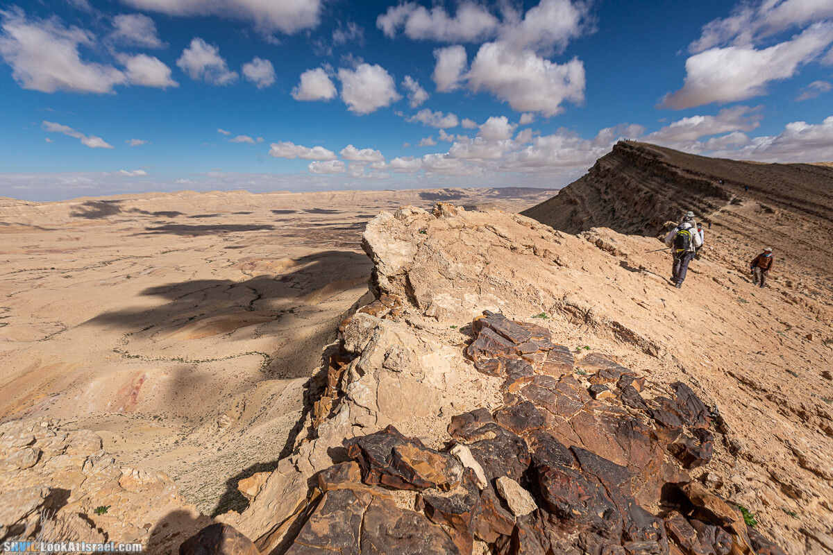 Израильская тропа, участок 32 Гора Карболет | Israel National Trail 32 Mt Karbolet | שביל ישראל, קטע 32- הר כרבולת | shvil.LookAtIsrael.com - Фото путешествия по Израилю