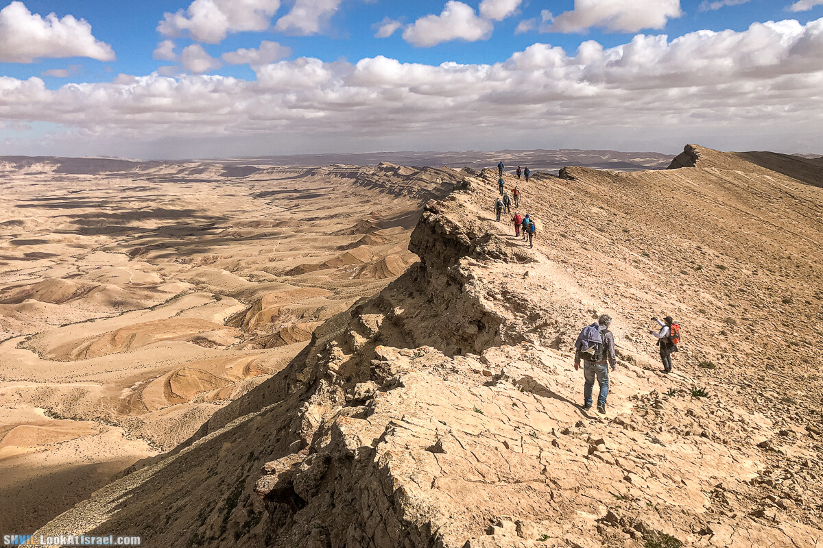 Израильская тропа, участок 32 Гора Карболет | Israel National Trail 32 Mt Karbolet | שביל ישראל, קטע 32- הר כרבולת | shvil.LookAtIsrael.com - Фото путешествия по Израилю