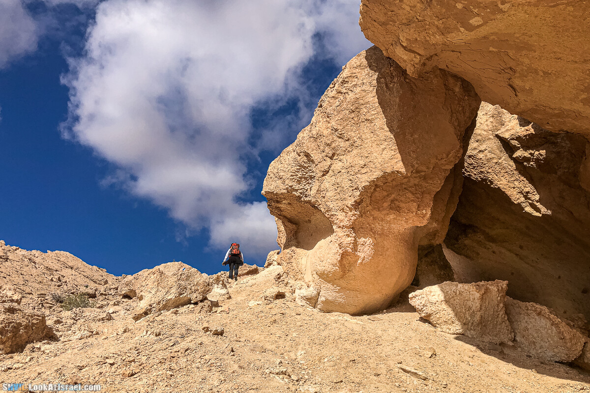 Израильская тропа, участок 32 Гора Карболет | Israel National Trail 32 Mt Karbolet | שביל ישראל, קטע 32- הר כרבולת | shvil.LookAtIsrael.com - Фото путешествия по Израилю