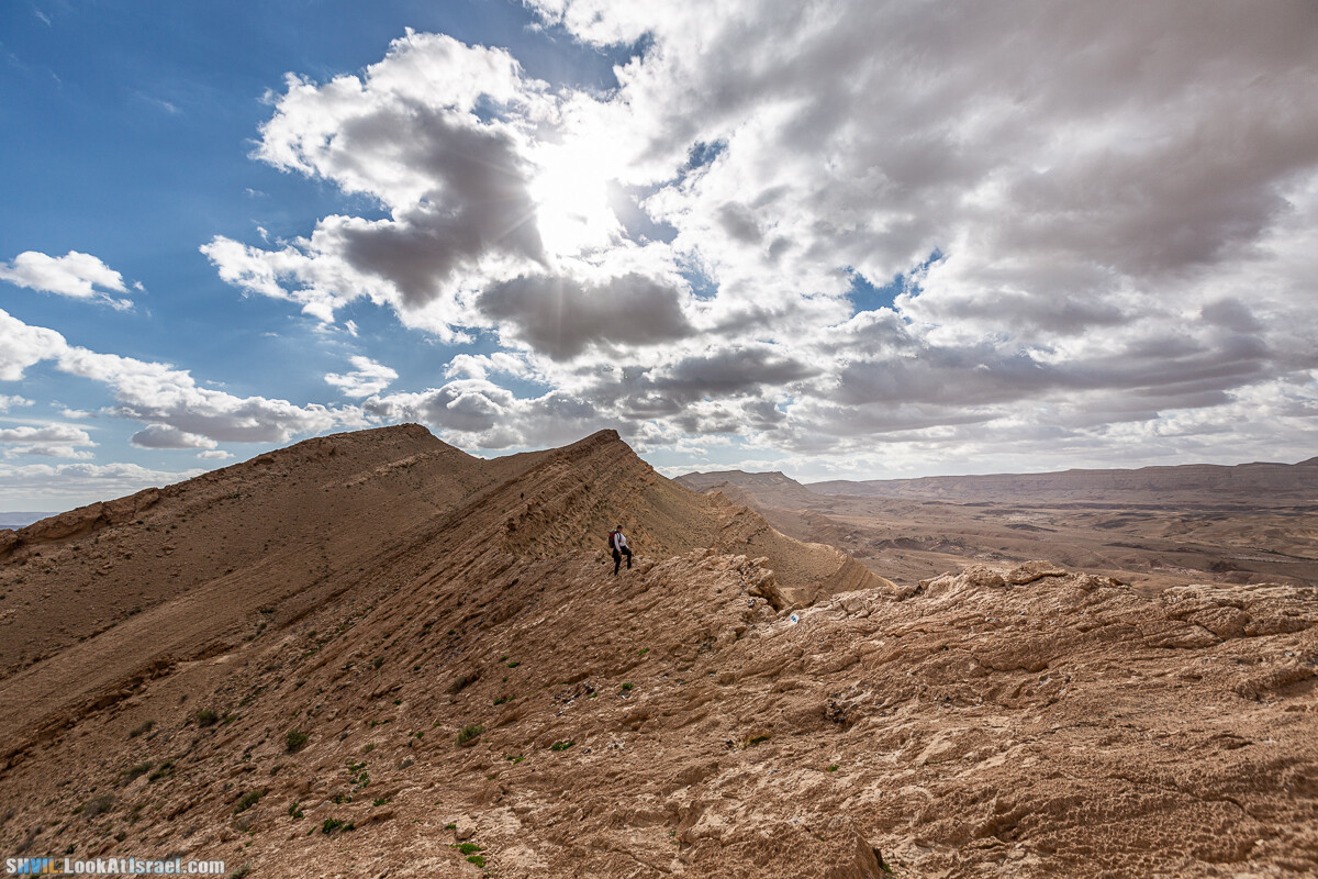 Израильская тропа, участок 32 Гора Карболет | Israel National Trail 32 Mt Karbolet | שביל ישראל, קטע 32- הר כרבולת | shvil.LookAtIsrael.com - Фото путешествия по Израилю
