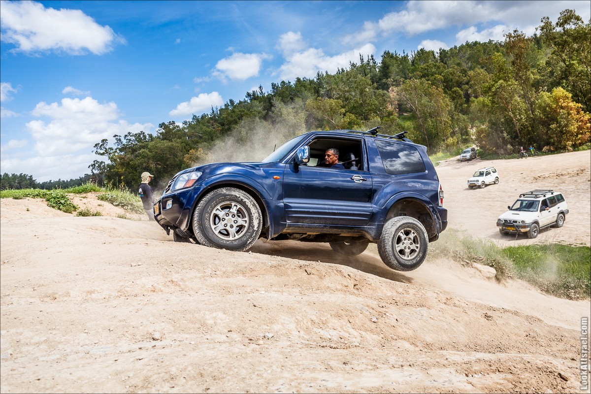 Курс вождения по бездорожью | LookAtIsrael.com - Фото путешествия по Израилю