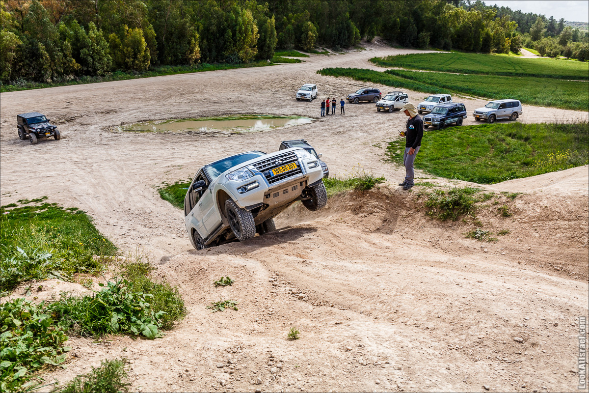 Курс вождения по бездорожью | LookAtIsrael.com - Фото путешествия по Израилю
