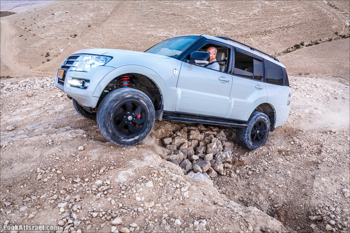 Курс вождения по бездорожью | Итоговый марафон - 2 дня в пустыне - Сакиней Димона - Димонские лезвия | LookAtIsrael.com - Фото путешествия по Израилю