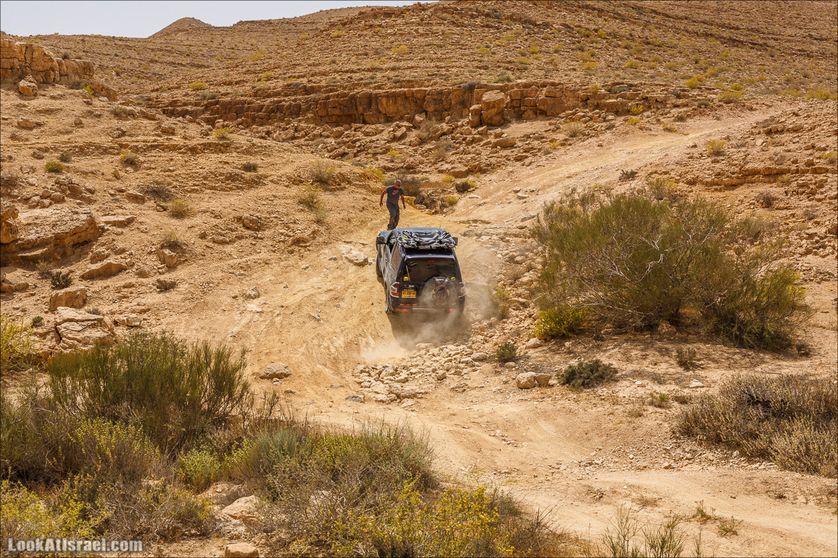 Курс вождения по бездорожью | Навигация и ориентирование на местности | LookAtIsrael.com - Фото путешествия по Израилю