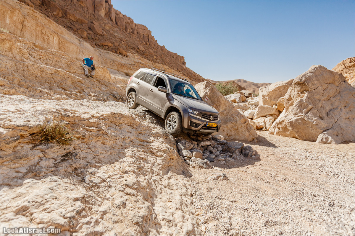 Курс вождения по бездорожью | Итоговое путешествие - Маале Ашош, Маале Ноах, Маале Барак, Маале Баба, Маале Кипа, Махтеш Рамон, Парсат Некарот, Нахаль Некарот, Нахаль Зааф, Нахаль Кацра | מעלה עשוש, מעלה ברק, מעלה נוח, פרסת נקרות | LookAtIsrael.com - Фото путешествия по Израилю