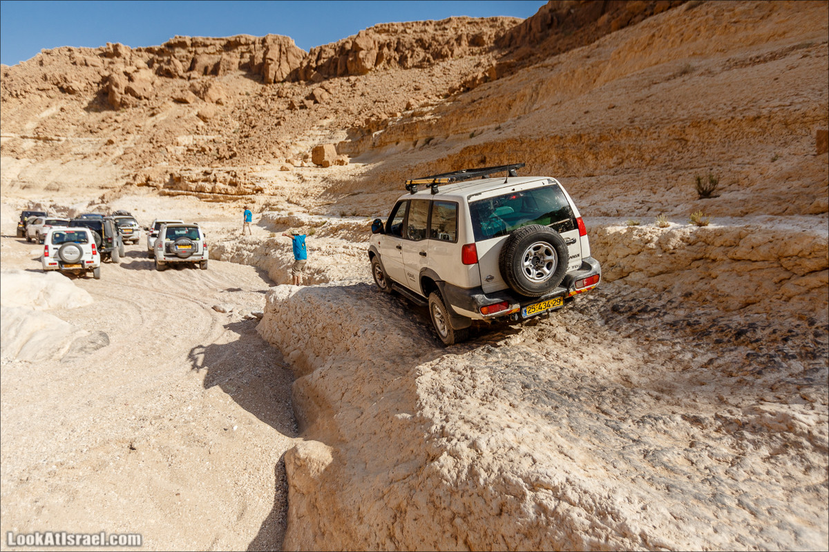 Курс вождения по бездорожью | Итоговое путешествие - Маале Ашош, Маале Ноах, Маале Барак, Маале Баба, Маале Кипа, Махтеш Рамон, Парсат Некарот, Нахаль Некарот, Нахаль Зааф, Нахаль Кацра | מעלה עשוש, מעלה ברק, מעלה נוח, פרסת נקרות | LookAtIsrael.com - Фото путешествия по Израилю