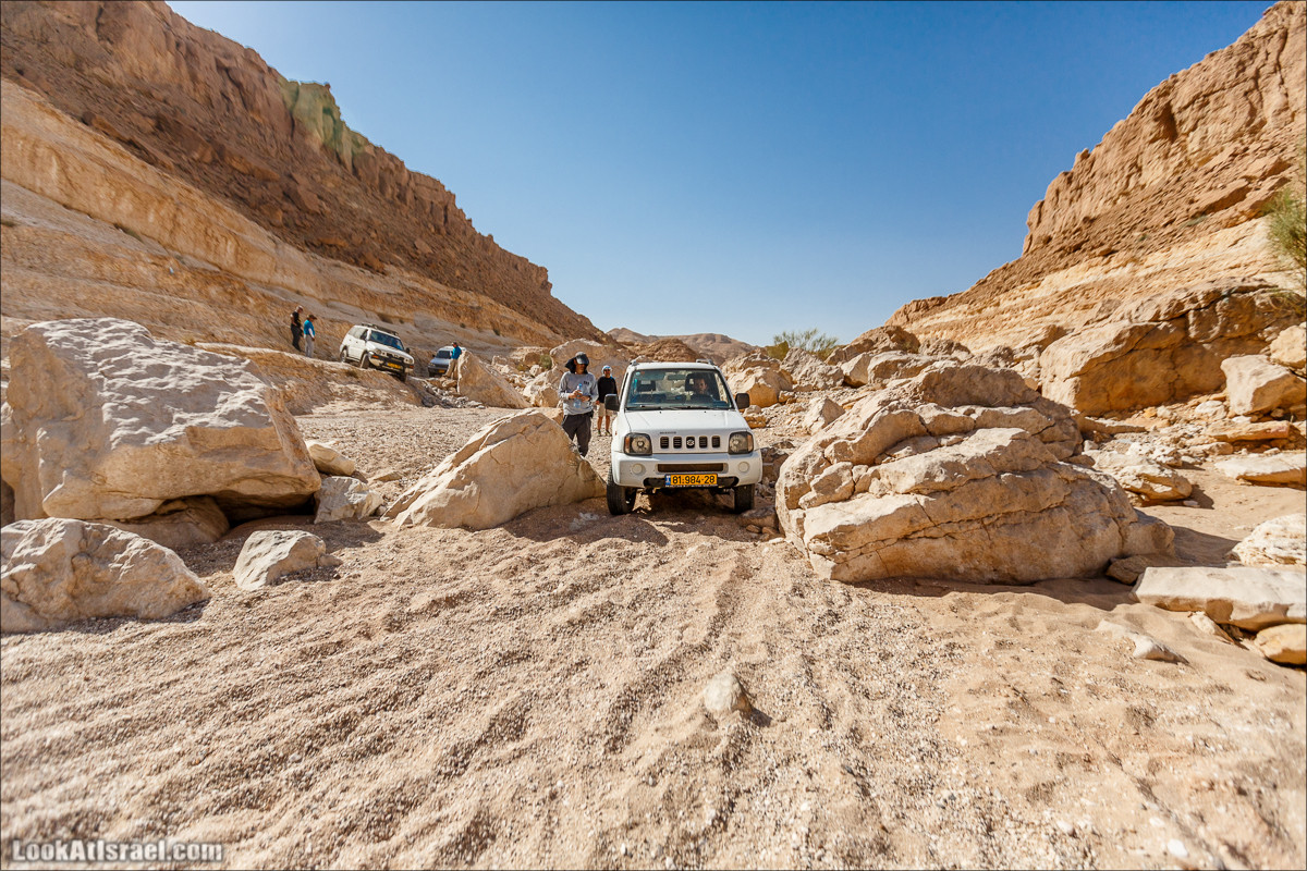 Курс вождения по бездорожью | Итоговое путешествие - Маале Ашош, Маале Ноах, Маале Барак, Маале Баба, Маале Кипа, Махтеш Рамон, Парсат Некарот, Нахаль Некарот, Нахаль Зааф, Нахаль Кацра | מעלה עשוש, מעלה ברק, מעלה נוח, פרסת נקרות | LookAtIsrael.com - Фото путешествия по Израилю