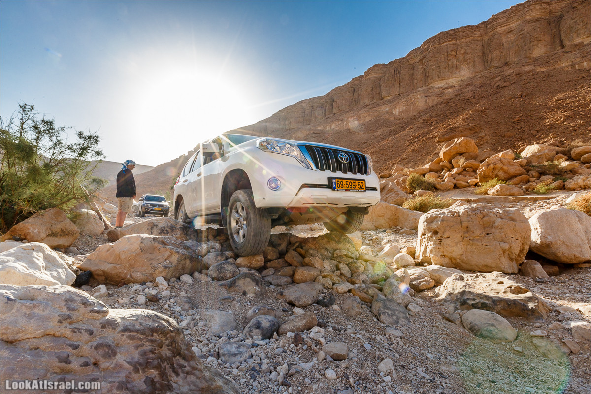 Курс вождения по бездорожью | Итоговое путешествие - Маале Ашош, Маале Ноах, Маале Барак, Маале Баба, Маале Кипа, Махтеш Рамон, Парсат Некарот, Нахаль Некарот, Нахаль Зааф, Нахаль Кацра | מעלה עשוש, מעלה ברק, מעלה נוח, פרסת נקרות | LookAtIsrael.com - Фото путешествия по Израилю
