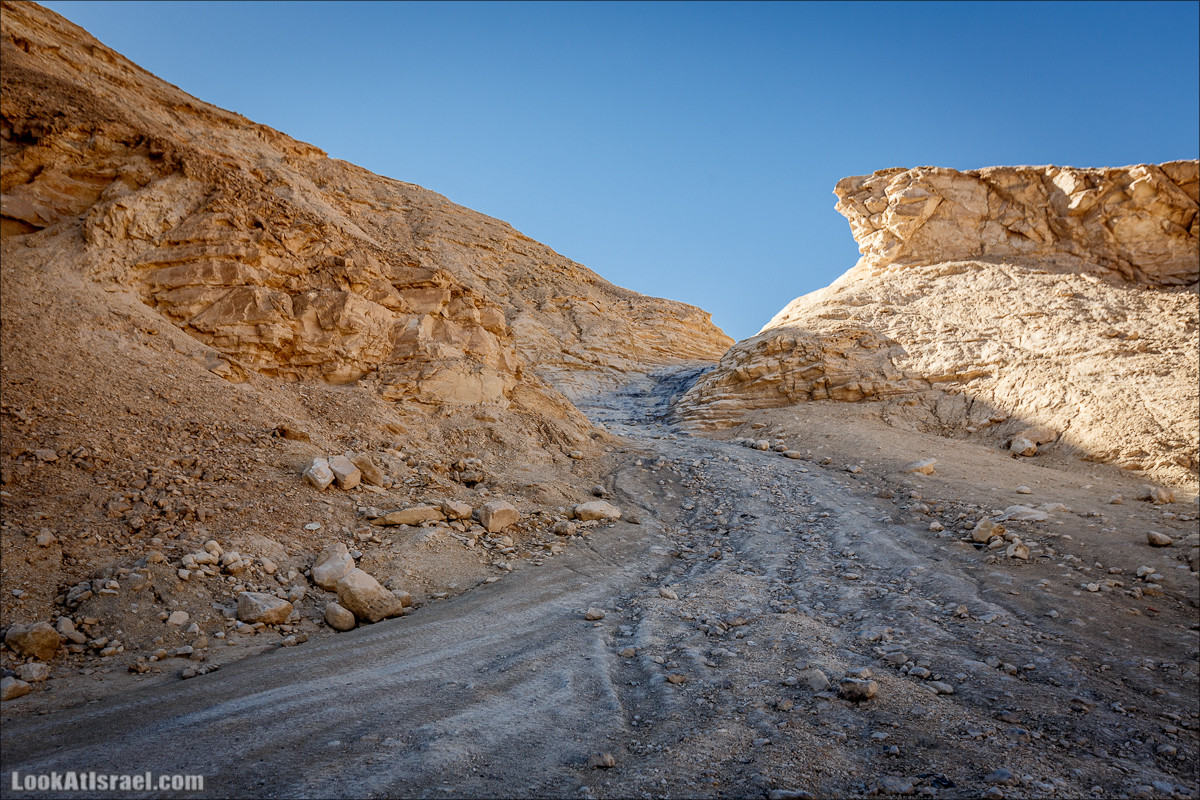 Курс вождения по бездорожью | Итоговое путешествие - Маале Ашош, Маале Ноах, Маале Барак, Маале Баба, Маале Кипа, Махтеш Рамон, Парсат Некарот, Нахаль Некарот, Нахаль Зааф, Нахаль Кацра | מעלה עשוש, מעלה ברק, מעלה נוח, פרסת נקרות | LookAtIsrael.com - Фото путешествия по Израилю
