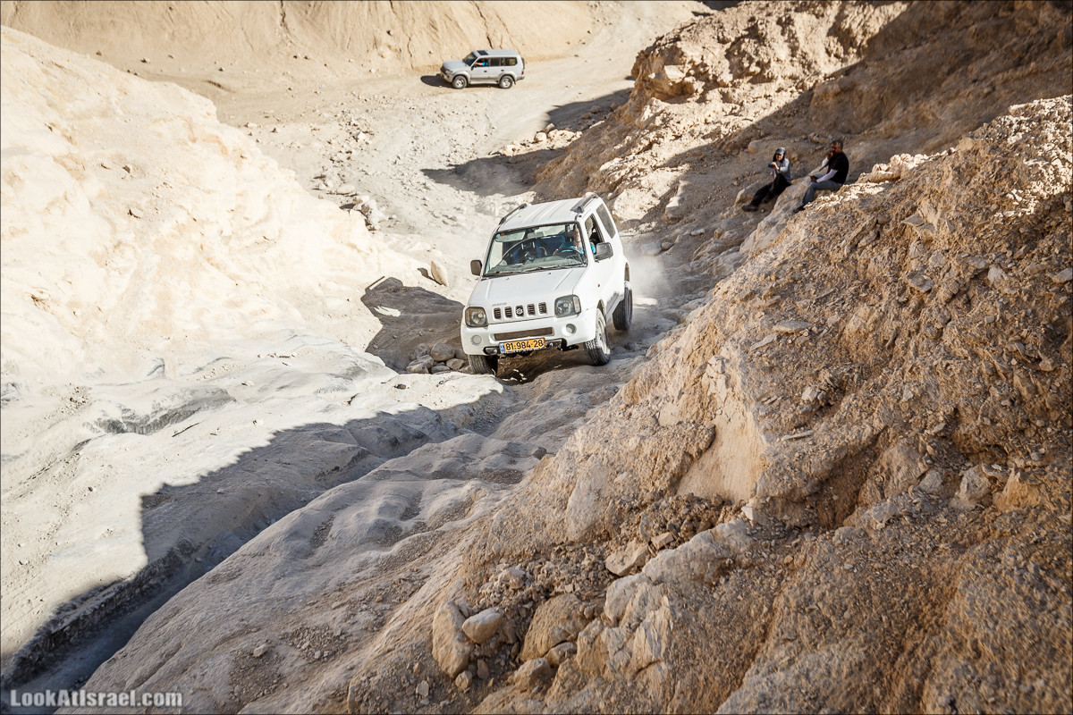 Курс вождения по бездорожью | Итоговое путешествие - Маале Ашош, Маале Ноах, Маале Барак, Маале Баба, Маале Кипа, Махтеш Рамон, Парсат Некарот, Нахаль Некарот, Нахаль Зааф, Нахаль Кацра | מעלה עשוש, מעלה ברק, מעלה נוח, פרסת נקרות | LookAtIsrael.com - Фото путешествия по Израилю