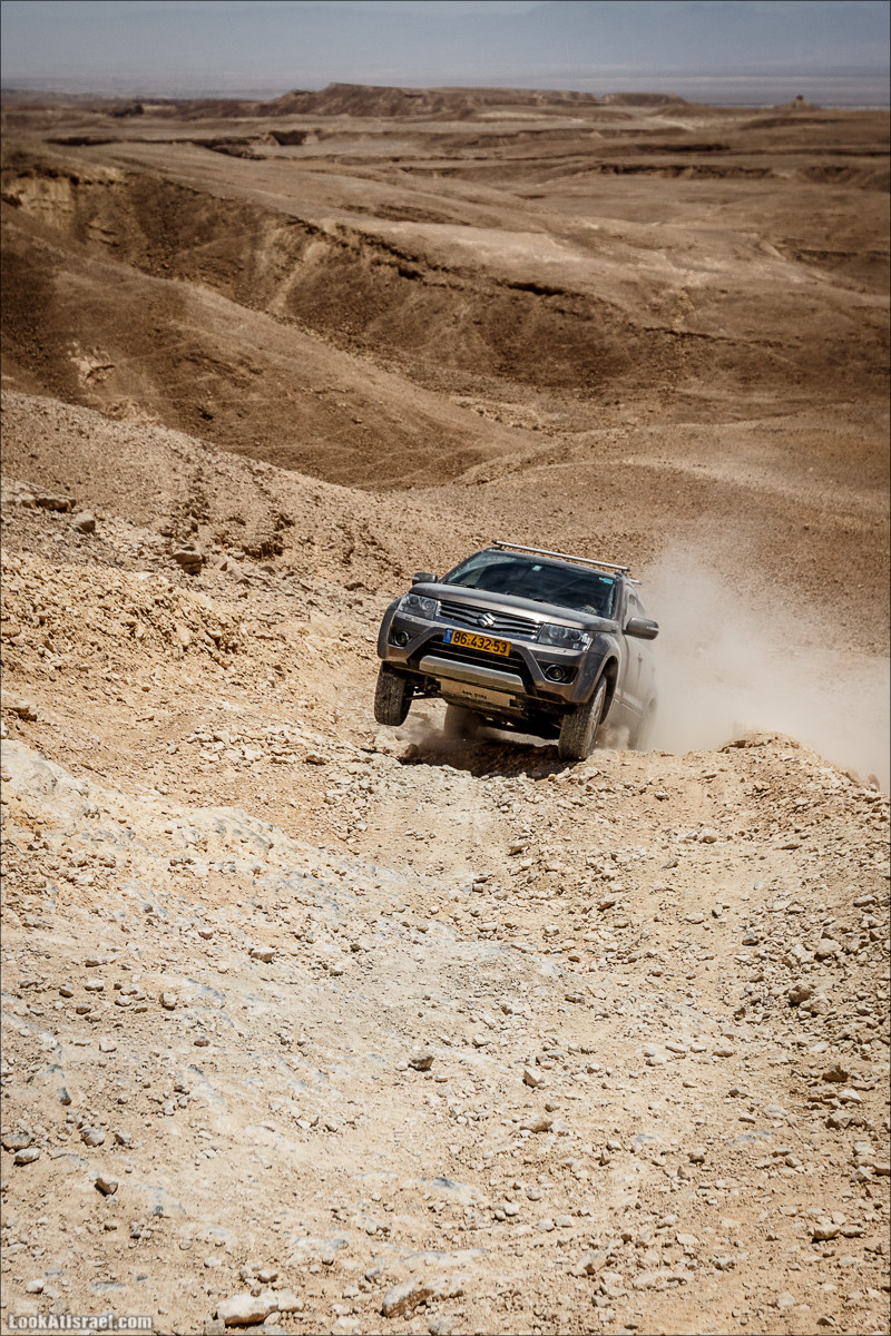 Курс вождения по бездорожью | Итоговое путешествие - Маале Ашош, Маале Ноах, Маале Барак, Маале Баба, Маале Кипа, Махтеш Рамон, Парсат Некарот, Нахаль Некарот, Нахаль Зааф, Нахаль Кацра | מעלה עשוש, מעלה ברק, מעלה נוח, פרסת נקרות | LookAtIsrael.com - Фото путешествия по Израилю