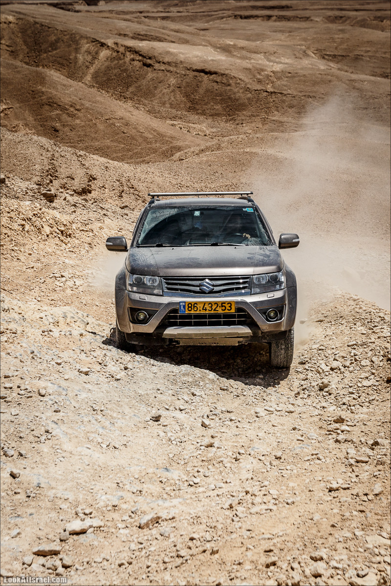 Курс вождения по бездорожью | Итоговое путешествие - Маале Ашош, Маале Ноах, Маале Барак, Маале Баба, Маале Кипа, Махтеш Рамон, Парсат Некарот, Нахаль Некарот, Нахаль Зааф, Нахаль Кацра | מעלה עשוש, מעלה ברק, מעלה נוח, פרסת נקרות | LookAtIsrael.com - Фото путешествия по Израилю