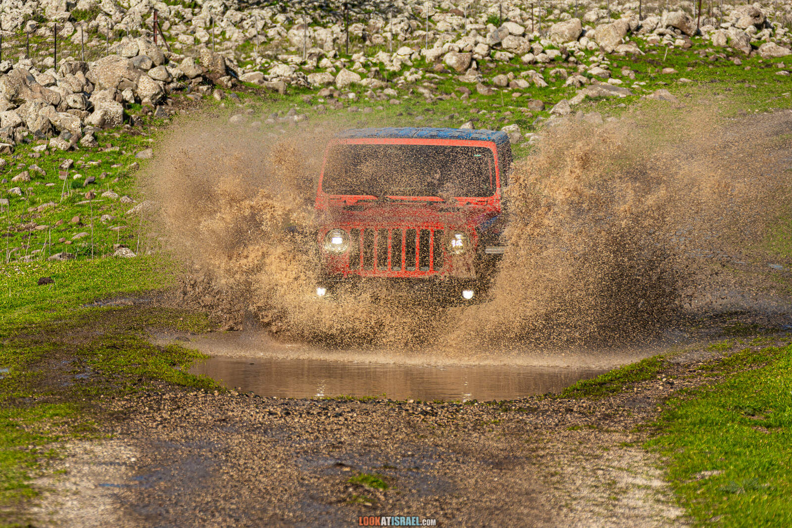 Orange Jeep Wrangler Rubicon, JLUR, OranJew