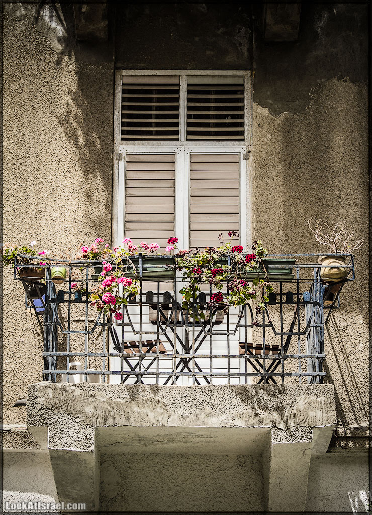 Тель-Авивские балконы | LookAtIsrael.com - Фото путешествия по Израилю